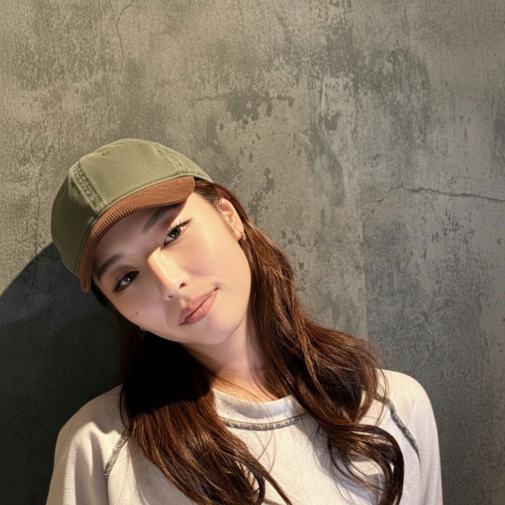 Short Brim Vintage Green and Brown 草色と茶色